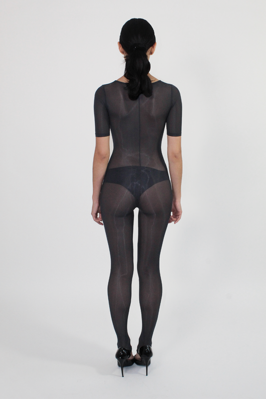 SHORT-SLEEVED CATSUIT