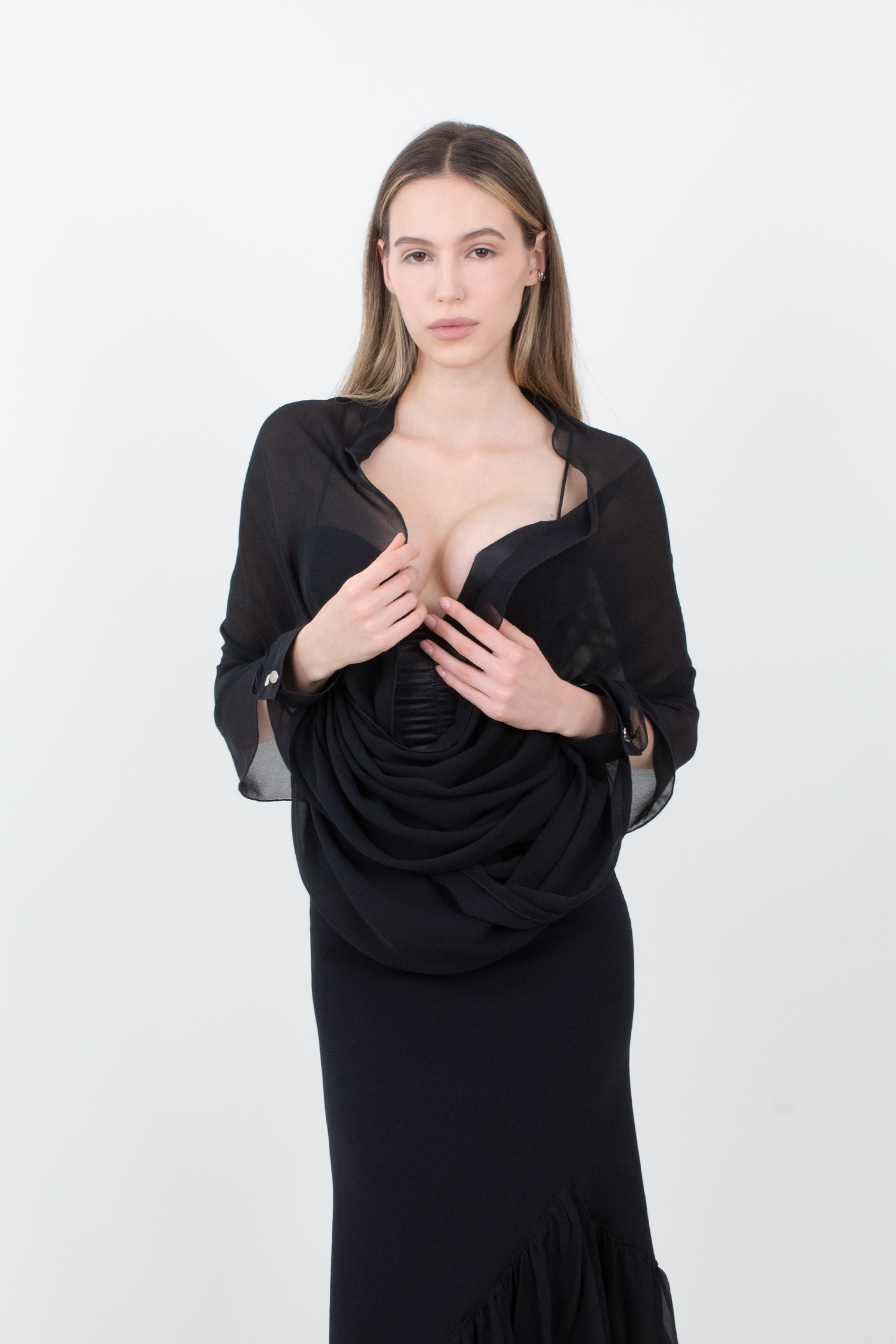 CACHE-ÉPAULES POUR LE MÉTRO